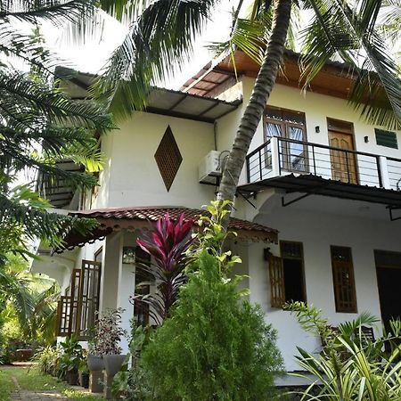 Pearl Bungalow Trincomalee Kültér fotó