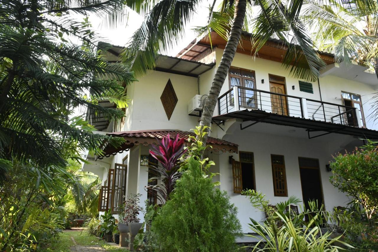 Pearl Bungalow Trincomalee Kültér fotó