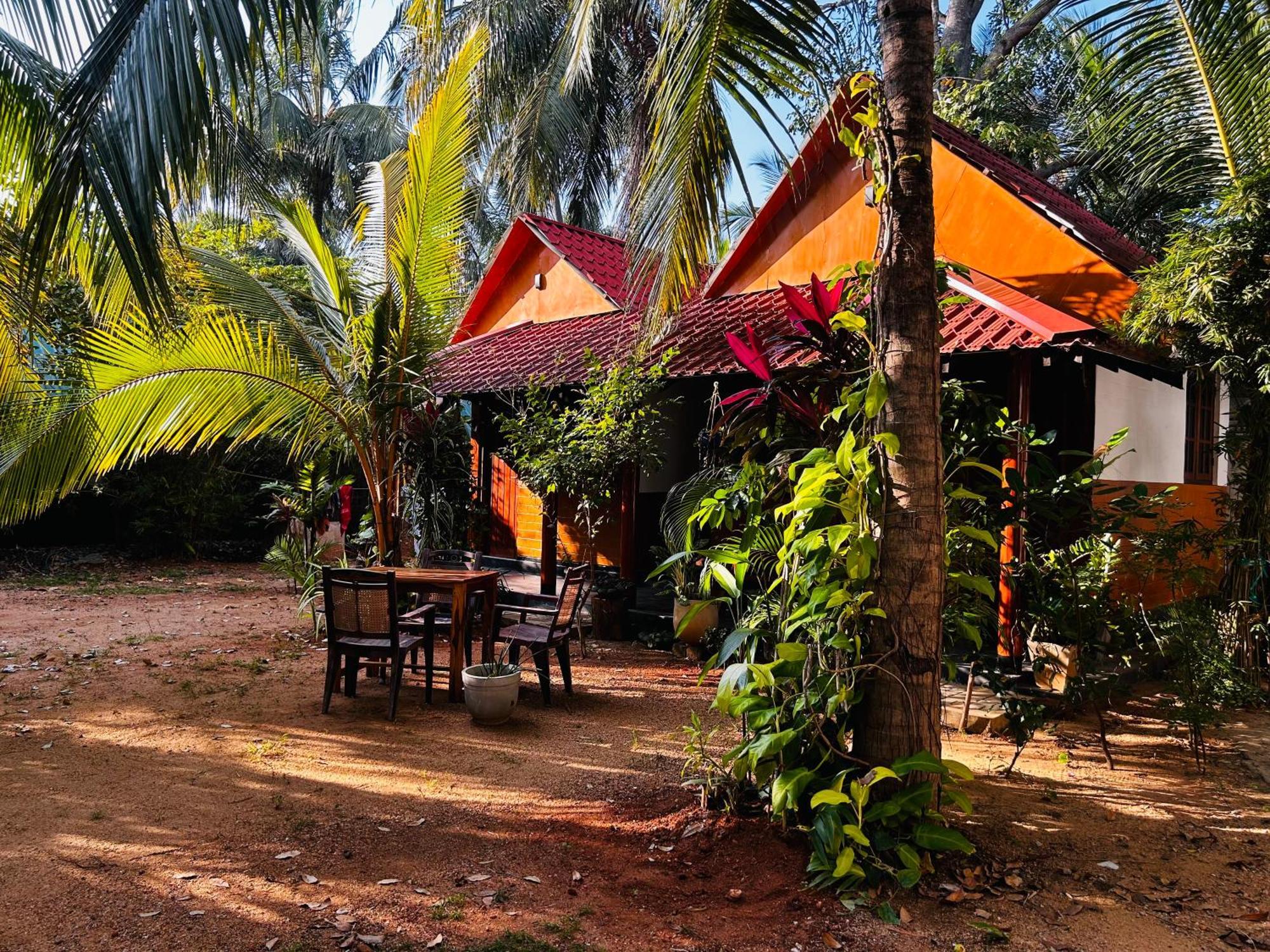 Pearl Bungalow Trincomalee Kültér fotó