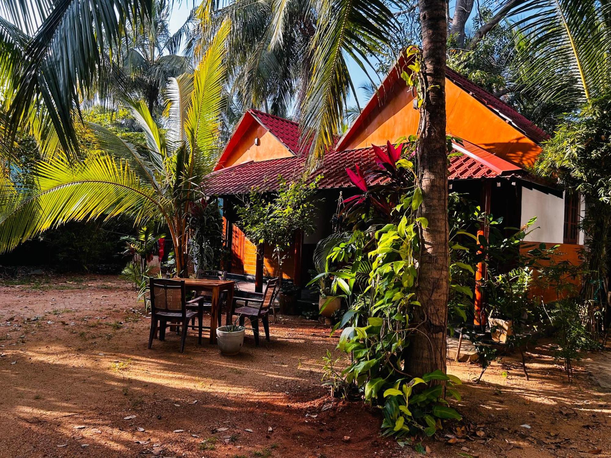 Pearl Bungalow Trincomalee Kültér fotó