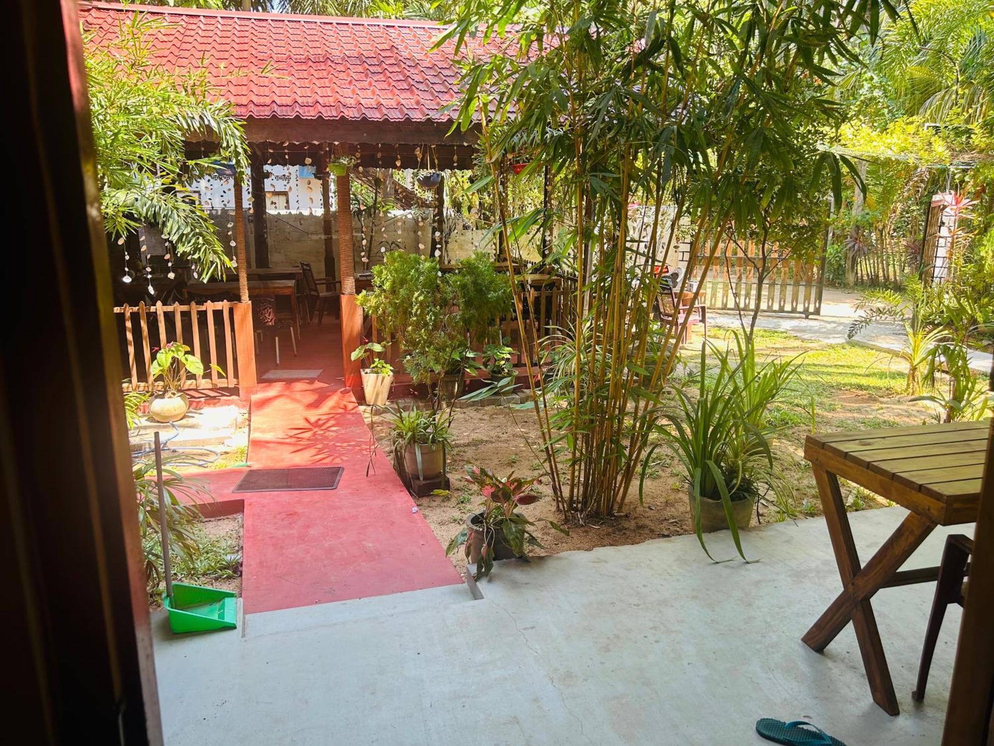 Pearl Bungalow Trincomalee Kültér fotó