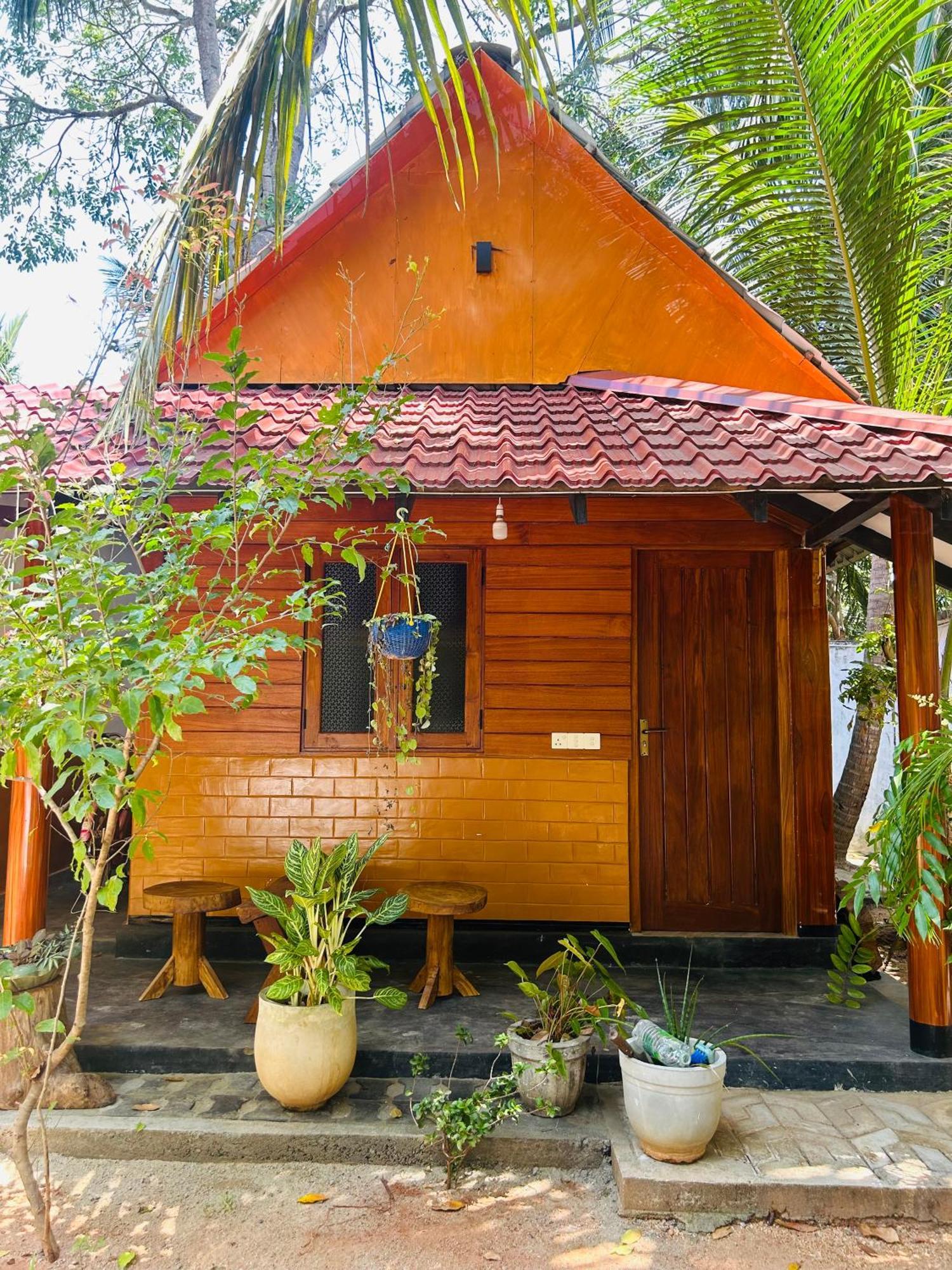 Pearl Bungalow Trincomalee Kültér fotó